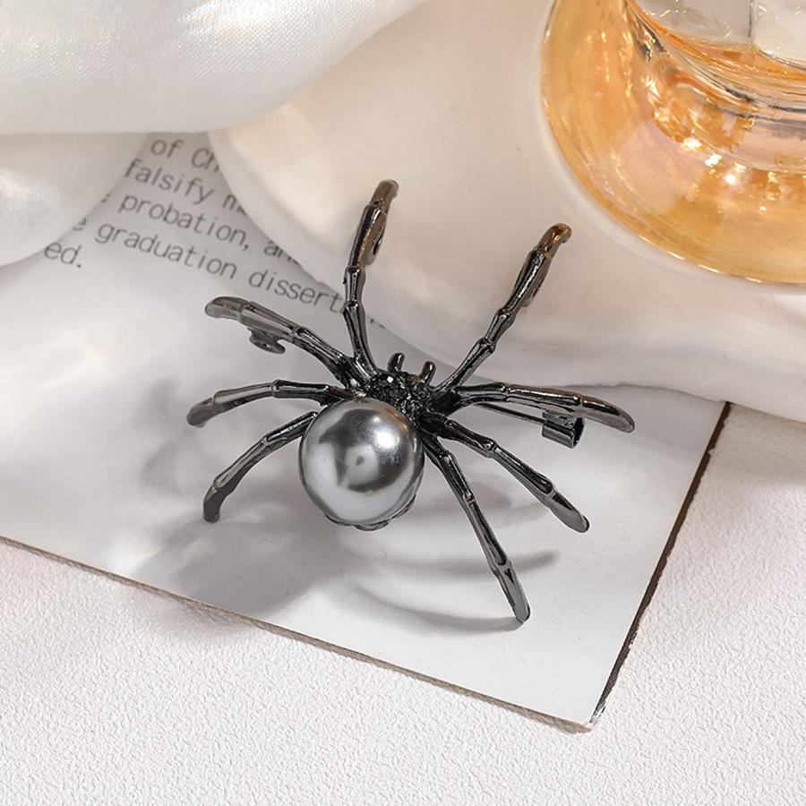 Broșă creativă Spider pentru bărbați și femei, haine de petrecere, eșarfă, accesorii, broșe, cadou exagerat, negru și alb