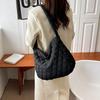 Large Capacity Bubble Shoulder Bag Pleated Cloud Pattern Tote Bag Space Cotton Underarm Bag  Female