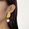 Vintage Gold Ear Pearl Drop Earrings Women's Unique Asymmetric Dangle Earrings Exaggerated Retro Jewelry Accessory for Party