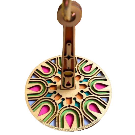 Uchwyt na przędzę na nadgarstek Pasek na nadgarstek ze sztucznej skóry Przenośny drewniany organizer w kształcie kulek z przędzy szydełkowej Akcesoria dziewiarskie Prezent dla entuzjastów