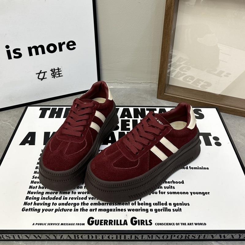 

Cowhide version~ retro style platform German training shoes women s autumn 2025 new lace-up muffin shoes versatile casual trendy shoes 35