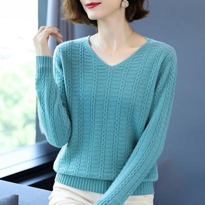 Women's Spring & Autumn V-Neck Knit Sweater for Mothers - Pullover Cable-Knit Top Sweetheart Neck Base Layer