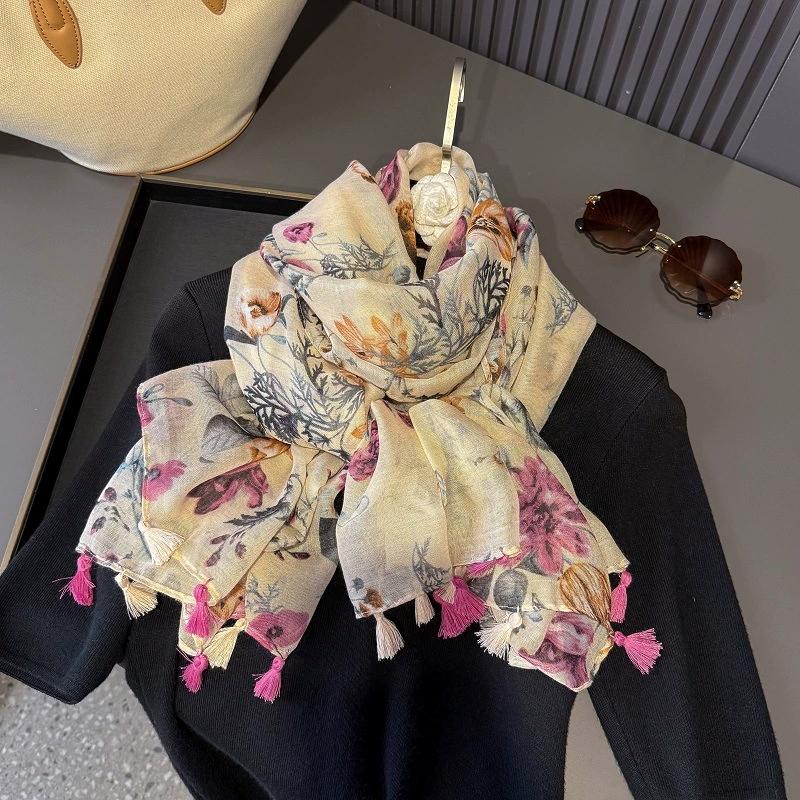 31 Designs Autumn Vintage Floral Tassel Viscose Shawl Scarf Lady High Quality Wrap Pashmina Stole Bufandas Muslim Hijab 180*90Cm
