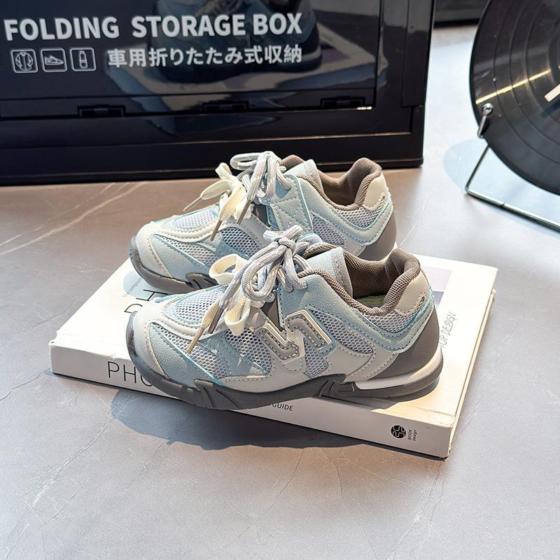 

Children s contrasting sports shoes 2025 autumn new Korean version of Dexun shoes fashionable non-slip soft-soled breathable running shoes tide 26-31 yards whole box shot 48 pairs синий