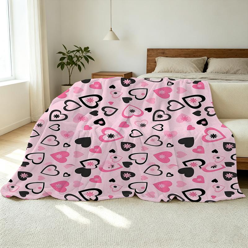 Heart Pattern Flannel Blanket Anti-Pilling Soft Warm Cozy Throw, Year-Round Use, Ideal for Postpartum Moms & Valentine's Home Gifts