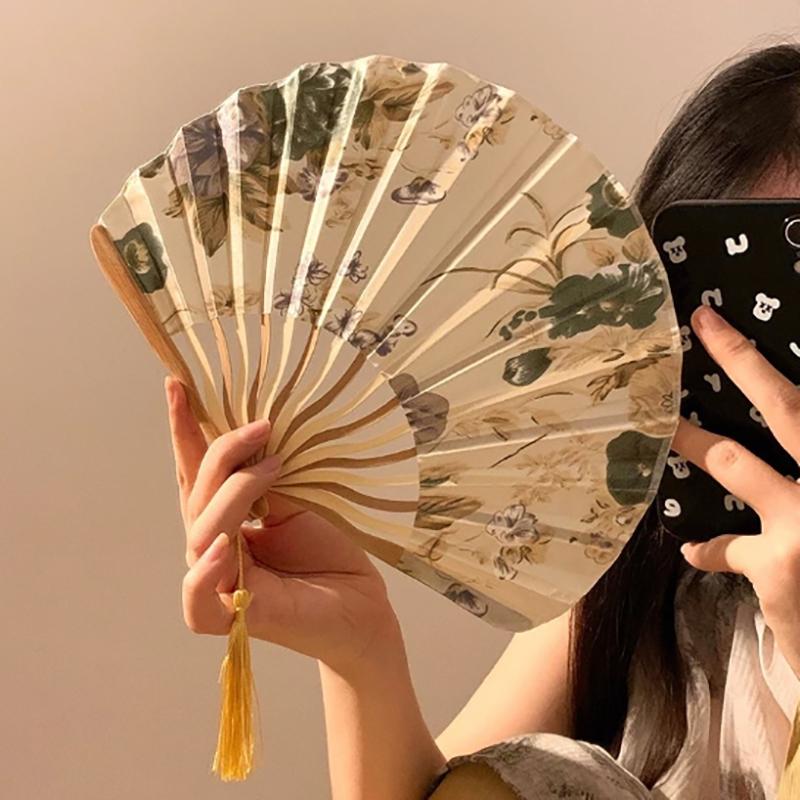 21/22cm Portable Hand Fold Fan New Chinese Style Dance Props Retro Shell Fan Woman Men Bamboo Wood Silk Flower Folding Fan