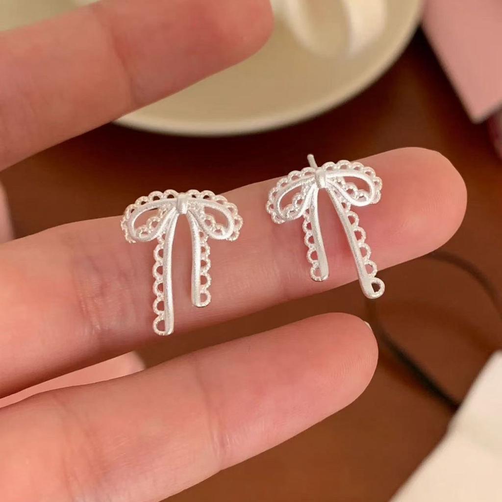 S925 Silver Stud Earrings Women's Ear Hole Earrings Niche Design Earbone Studs High-end Earrings