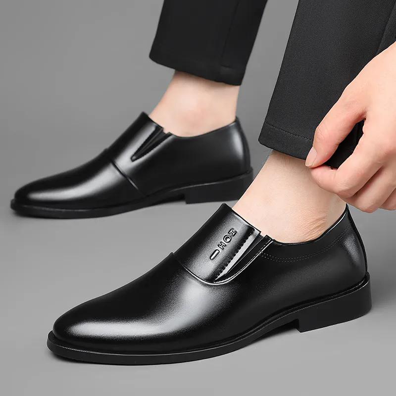 Fashion Four Seasons Mens Leather Shoes Business Daily Outdoor Formal Party Adult Elegant Loafers New Hot Brand Soft Sole Casual  Shoes