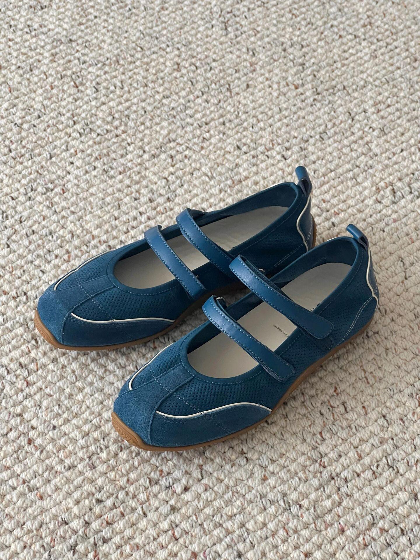 

Fashion Women s Cow Leather Shoes 2025 New Fashion Round Head Double Strip Sports Mary Jane Shoes Simple Comfort Casual Flat Shoes 35 павлин голубой