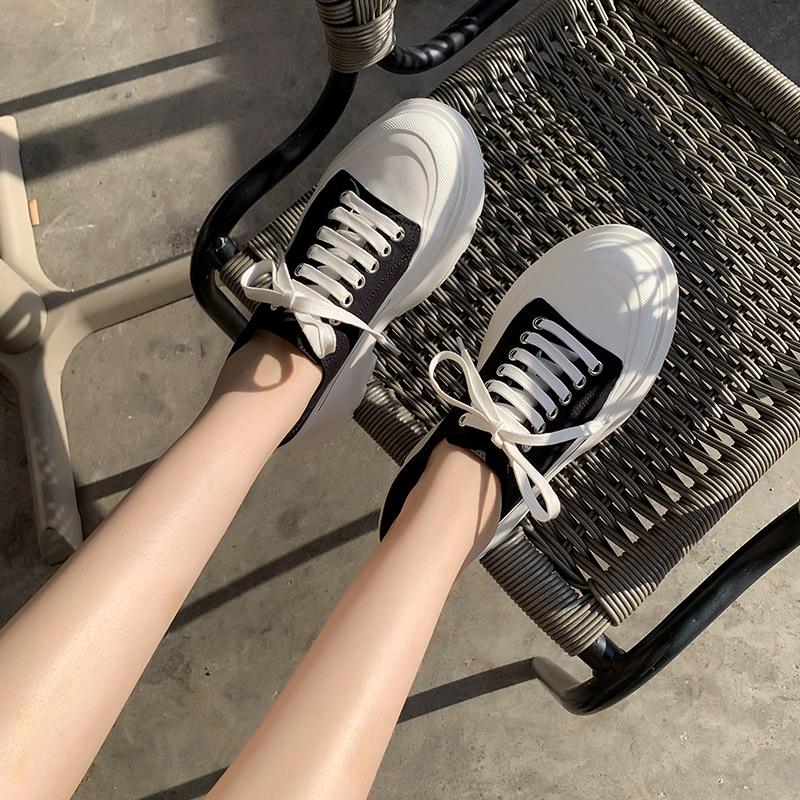 

2021 весна новые кроссовки папины туфли McQueen платформа парусиновые туфли внутренняя высота увеличение универсальные маффины на шнуровке кроссовки дети 38