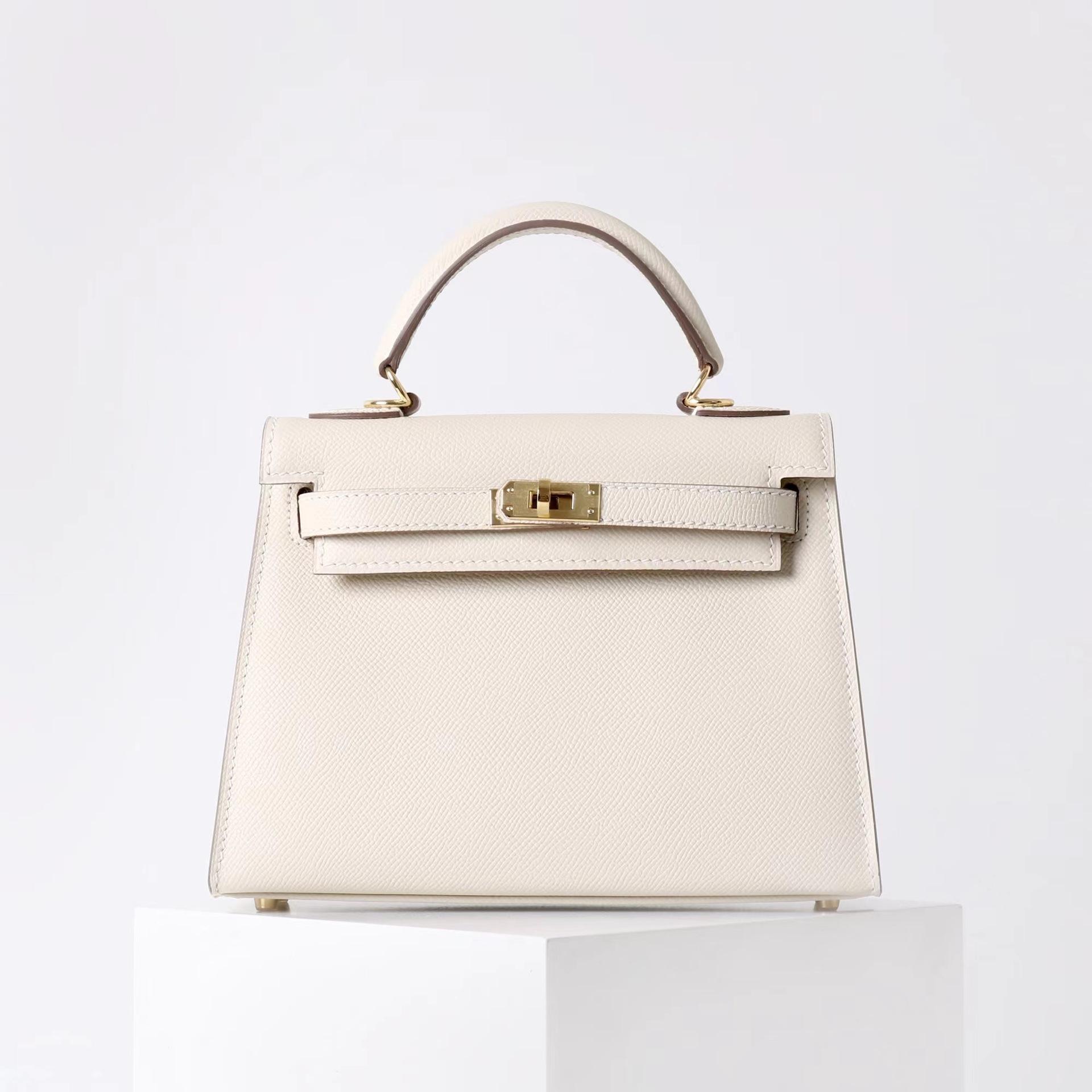 

2025 Новая Универсальная Модная Высококачественная Сумка из Текстурной Кожи Ручная Одноплечевая Через Плечо Сумка Второго Поколения 19x6x13cm белый