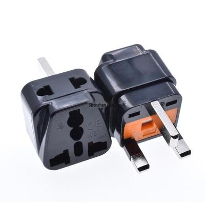 WDI-7S UK Power Converter: Dual British Standard Travel Adapter with Fuse for Dubai & Singapore.