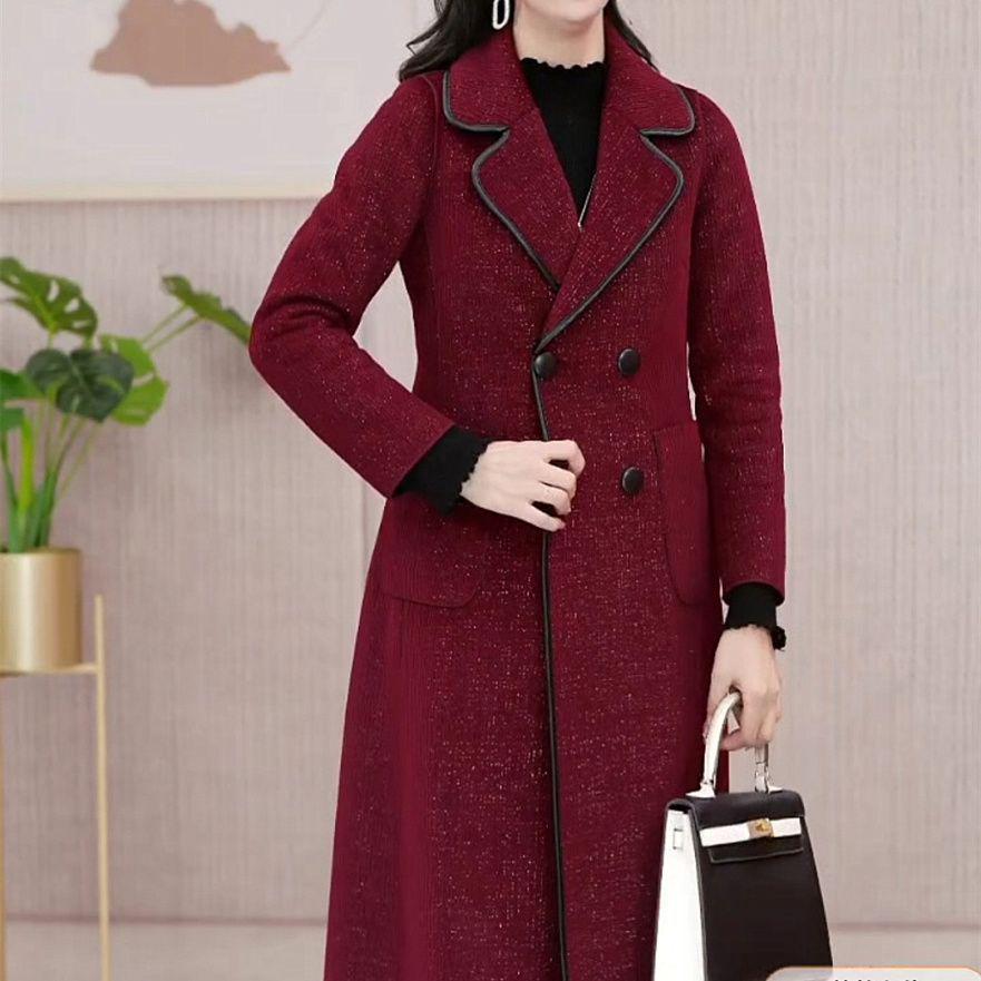Women's Autumn/Winter 2025 Woolen Coat with Plush Velvet Lining - Slimming and Stylish