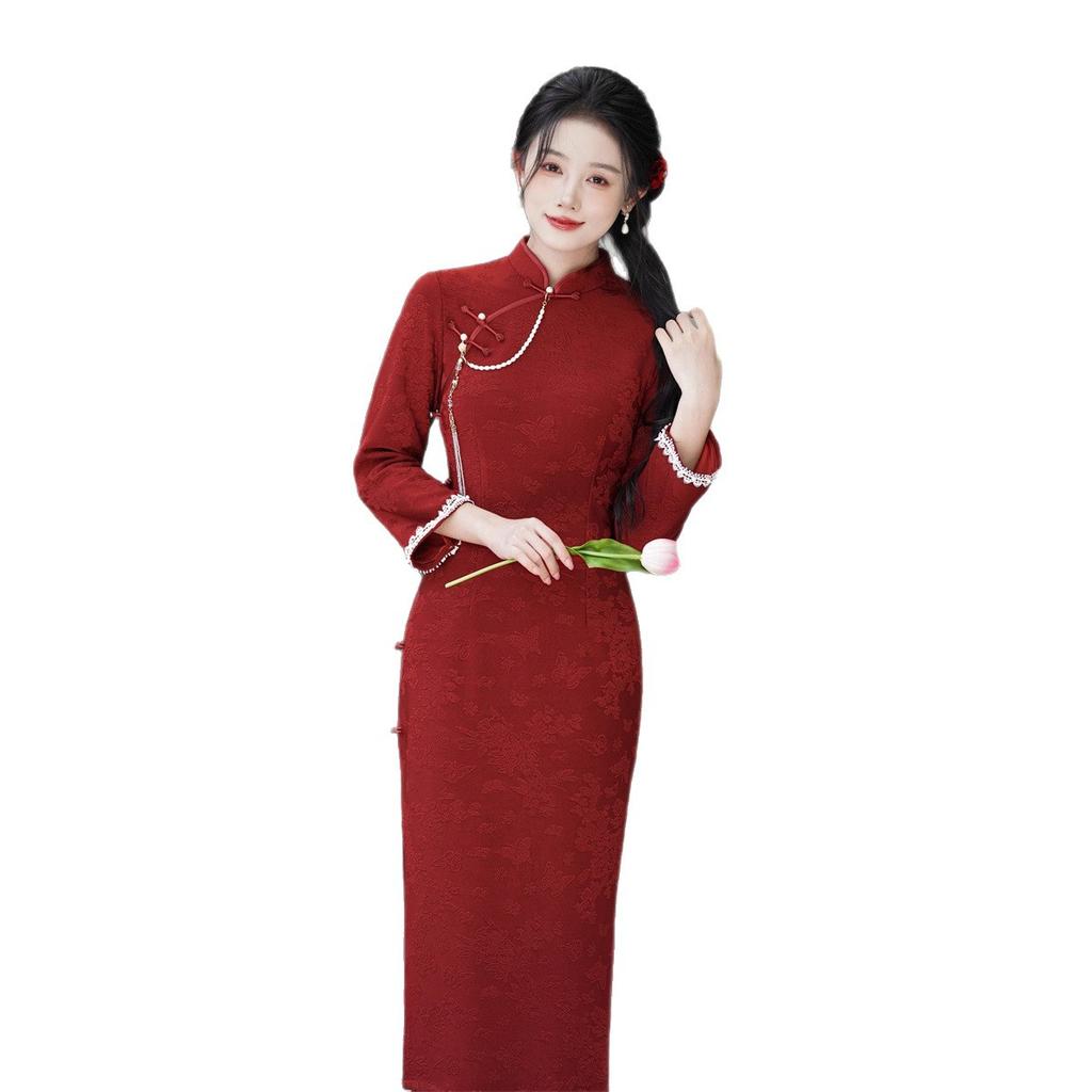 Retro Chinese style long nine-quarter sleeve cheongsam autumn and winter new improved Chinese style young slim cheongsam skirt