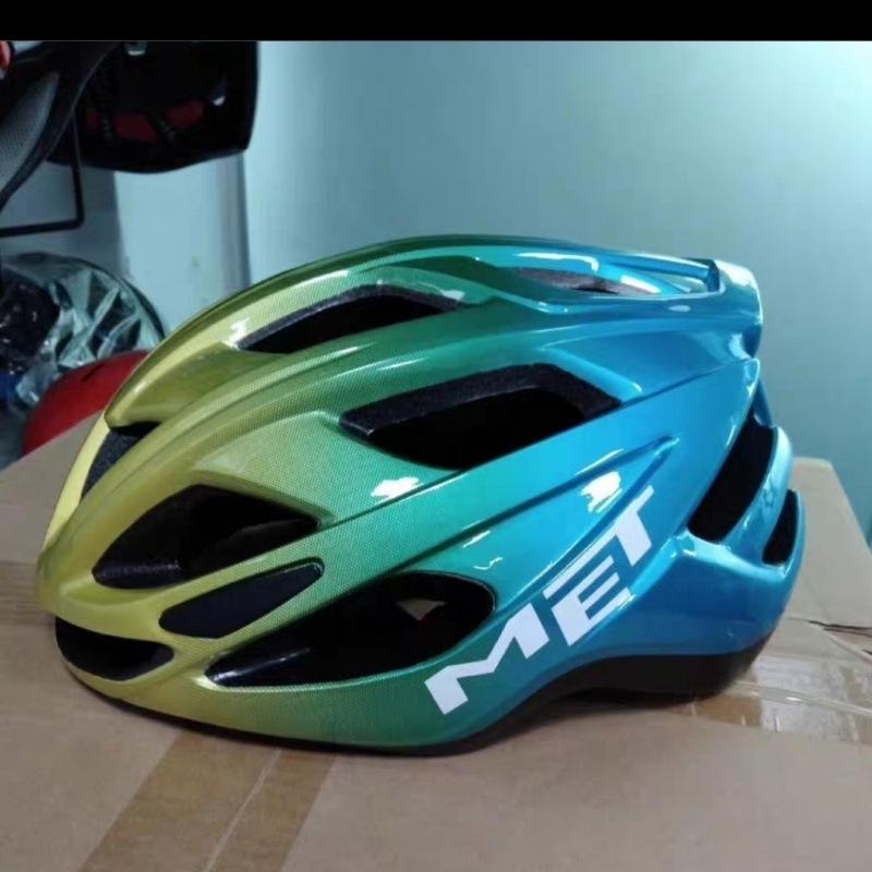Helmet Bicycle Road Mountain Bike Ultra-light Pneumatic Integrated Molding Safety Men and Women