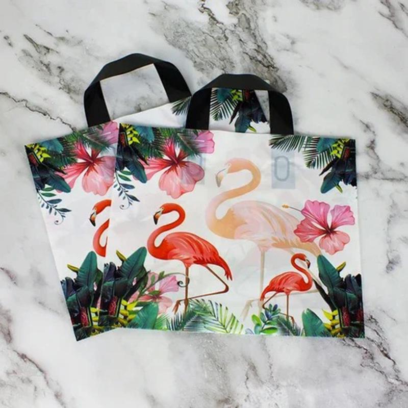 50 stücke Hochwertige Dicke Handtasche Bekleidungsgeschäft Geschenkladen Kunststoff druck Verpackungsbeutel Mode Langlebige Tragbare Einkaufstasche