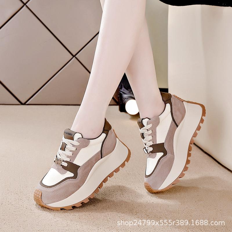 Frühling neue lässige Schuhe Damen Schnürung dicke Sohle flache Sohle Sportschuhe rutschfest Muffin Single Shoes
