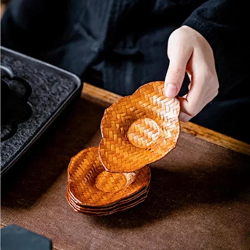 Hand-Woven Tea Coaster Chinese Retro Bamboo Heat Insulation Cushion Creative Mini Fruit Plate Zen Teacup Rests Teaware Accessory