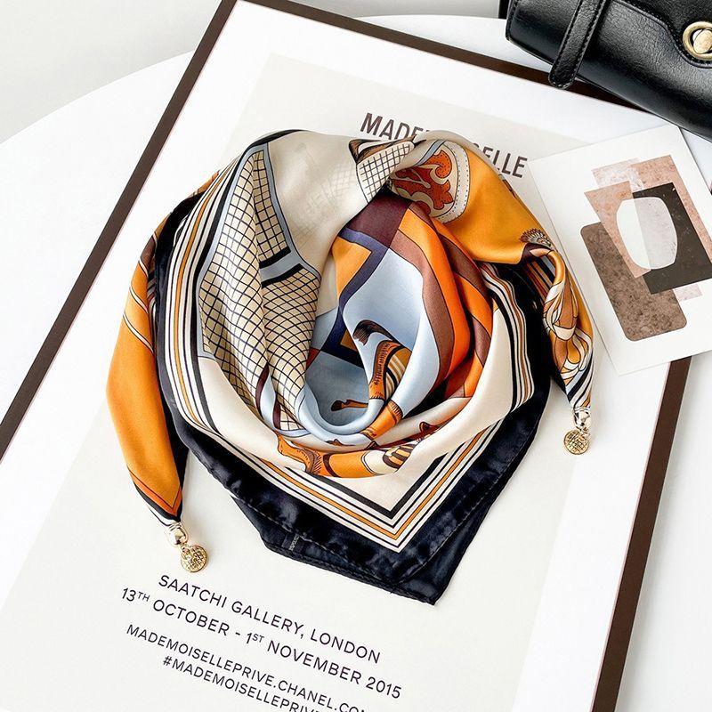 Silk Scarf Neck Tie Small Square Scarf New Women's Cotton Linen High-end Magnetic Buckle Scarf Stylish Elegant Warm Neck Scarf