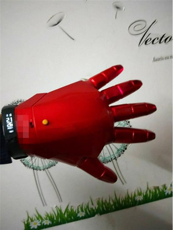 

Светящийся носимый шлем и перчатки Железного человека Косплей игрушки для детей