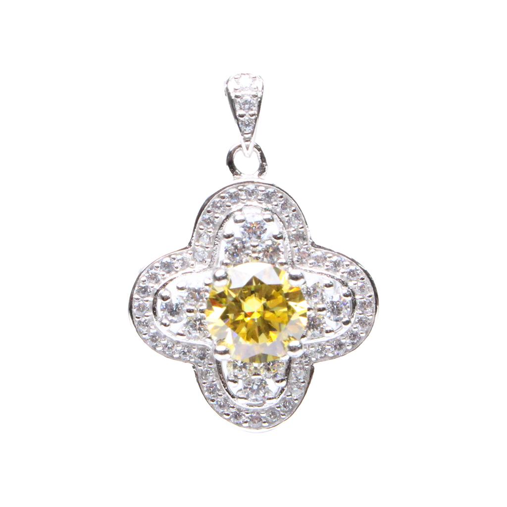 Bien Vetu Yellow Moissanite Pendant 1 Carat Clover Pavé 444