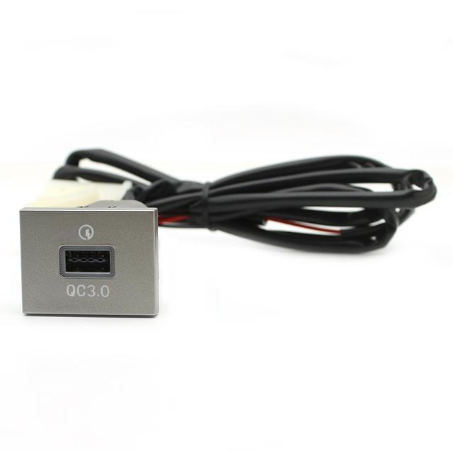 Araba USB şarj aleti PD Hızlı Şarj QC3.0 Otomatik Telefon şarj adaptörü Düğmesi Ford Focus 2 için mk2 2009 2010 2011 Aksesuarları