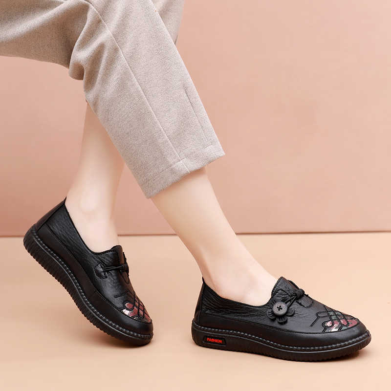 Fashion Key Height Height Increasing Woman Sport Sneakers Mules Red Trainers White Shoes Woman Type Besket Loufers College Sneacker