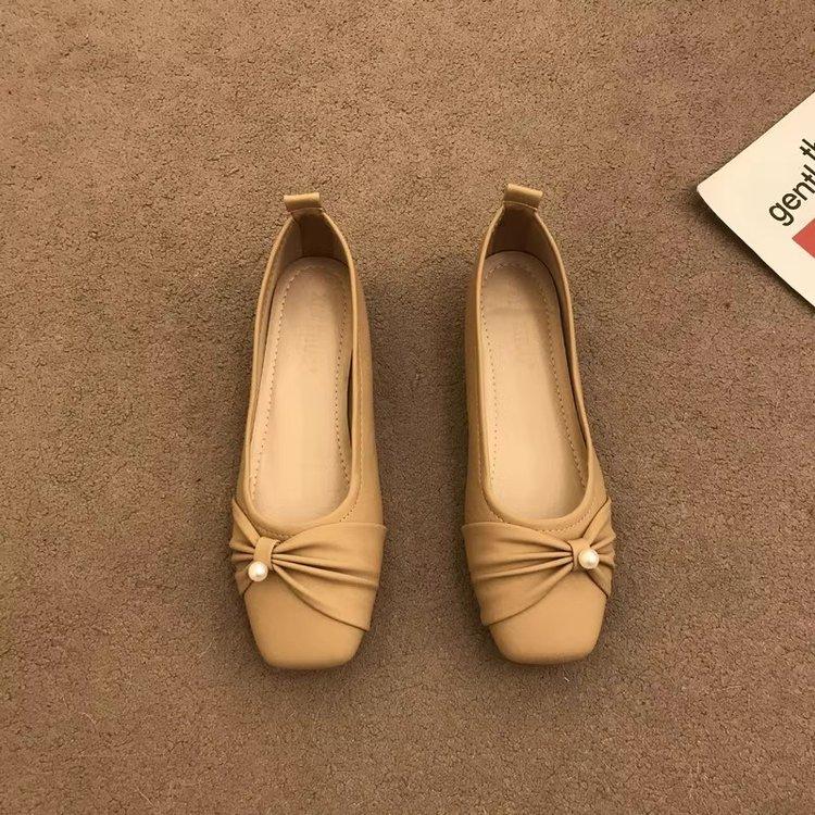 Französische Mary Jane Abendschuhe mit niedrigem Absatz 2025 neue vielseitige Römerschuhe mit flachem Boden Oma-Schuhe Mutter Damenschuhe