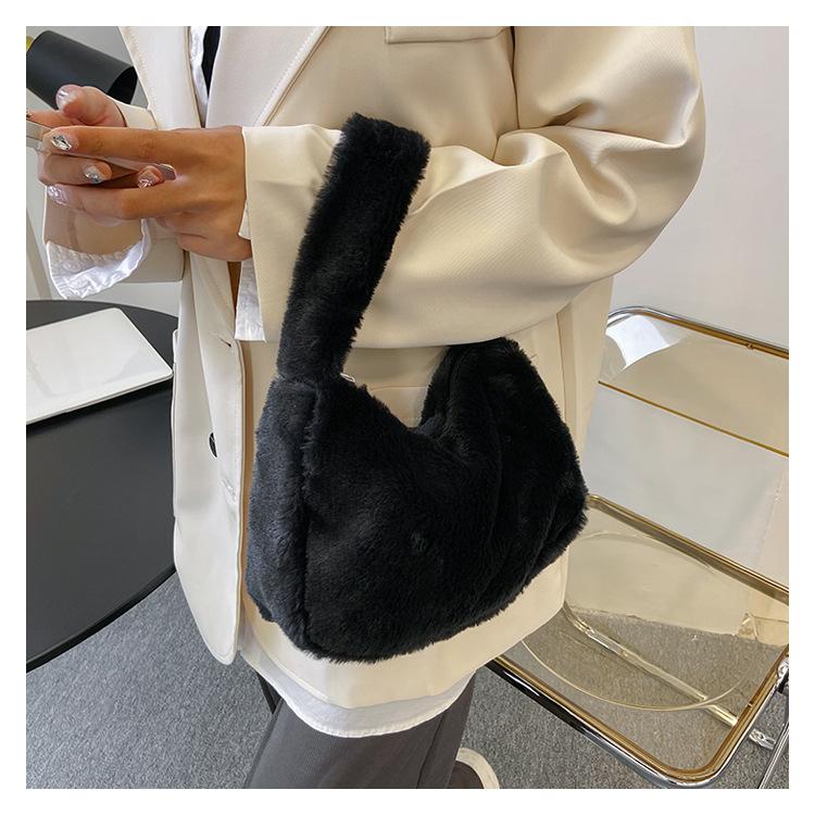 Plush Faux Fur Mini Square Bag for Women, Soft Fluffy Handheld Shoulder Purse, 2022 Winter Fashion Cute Handbag