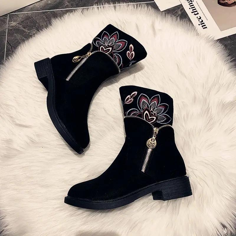 

Модные Элегантные Женские Полусапоги на Низком Каблуке Черные Национальные Женские Ботинки до Середины Икры Зима 2024 Новинка Новинка Y2k Горячая Мода 41