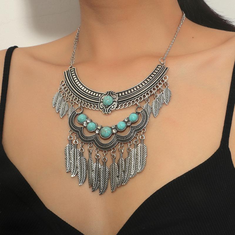 Retro Ethnic Style Alloy Collarbone Chain Hollow Flower Creative Necklace Bohemian Hanfu Ancient Clothing Neck Chain Necklace