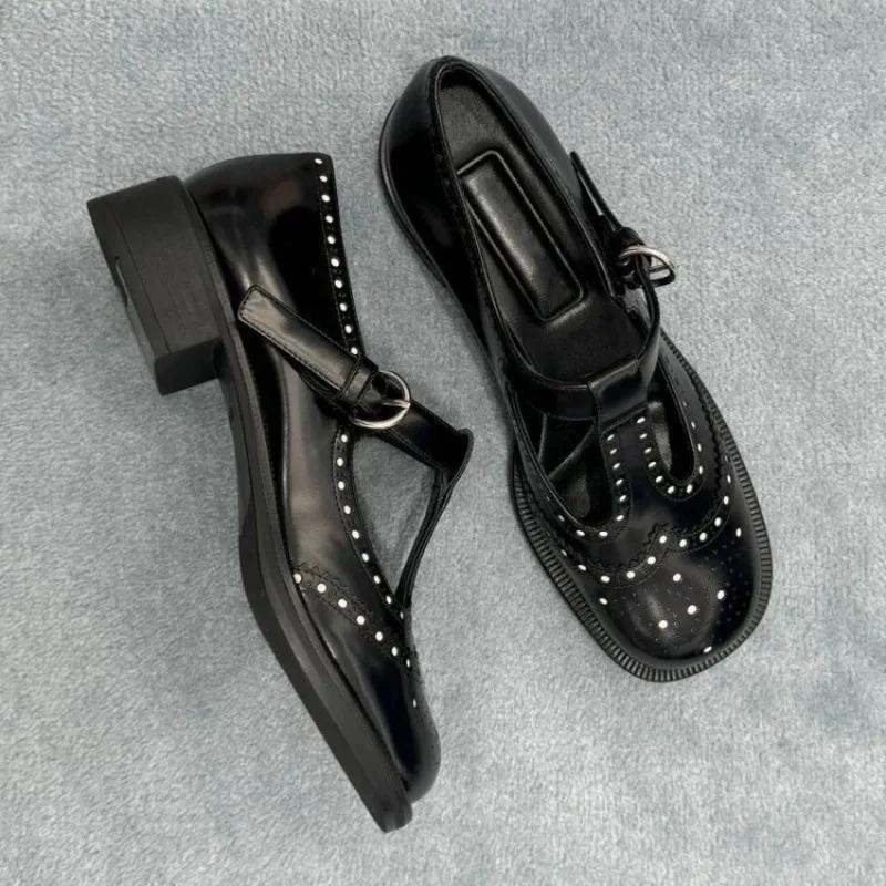 Fashion Women's High Heels with Carved Patterns, Thick Heels, T-belt, and Loafers  Retro Shoes Women