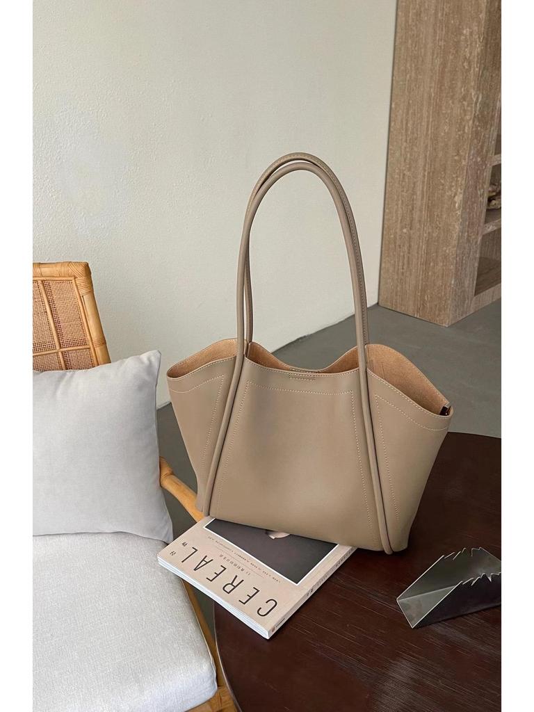 2025 Women's Large Soft Leather Designer Handbag, High-Capacity Cowhide Shoulder Bag