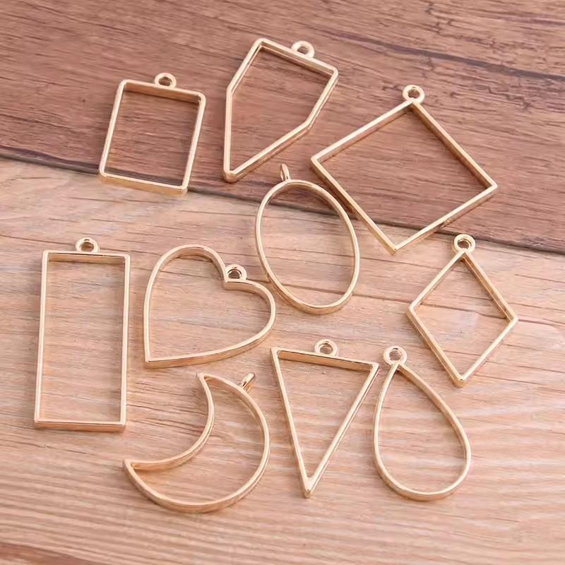 60Pcs/Lot Open Bezels For UV Epoxy Resin  Kit Hollow Frame Pendants Resin Craft Bezels Alloy Jewelry Molds For Resin Casting