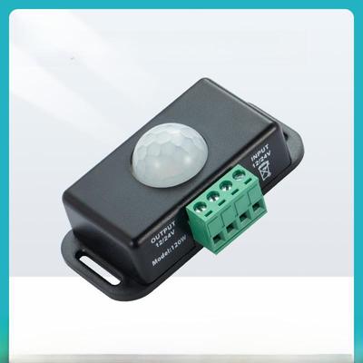 Einstellbarer Verzögerungs-Infrarot-Bewegungssensorschalter für 12/24V LED-Schrankleuchte
