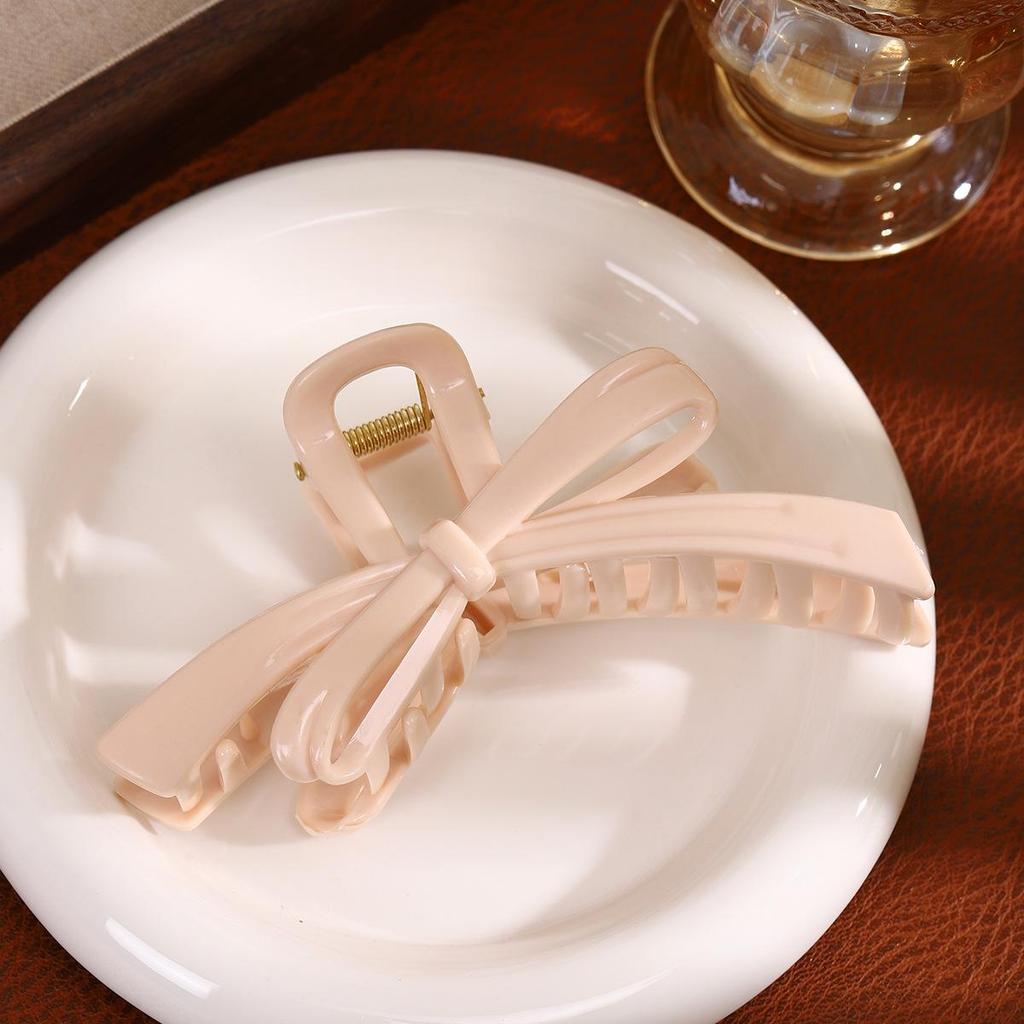2025 Neue Silikon-Haarklammer Hai für Frauen - High-End-Stil, Koreanisch inspiriert, Design mit großem Volumen.