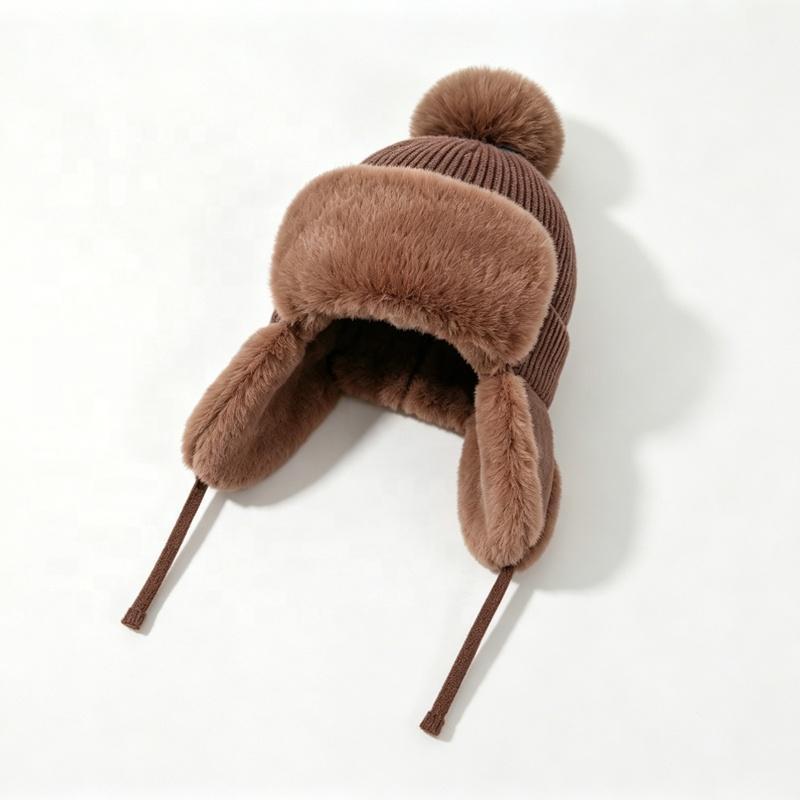 Zeyu Unisex Winter Faux Fur Trapper Hat Warm Fluffy Breathable Knitted Earflap Pom Pom Windproof Cold Weather Sports Travel ODM