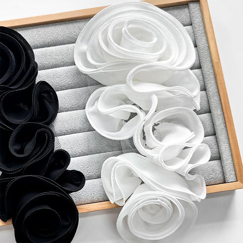 Handgemachte Kleidung Spitzenkleidung Accessoires Handgemachter Blumenaufnäher