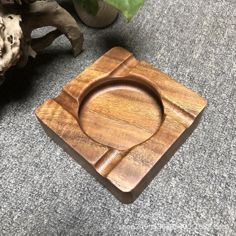 Retro Walnut Solid Wood Ashtray: Creative, Durable, Large-Slot Engraved Design – Perfect for Home or Hotel Use