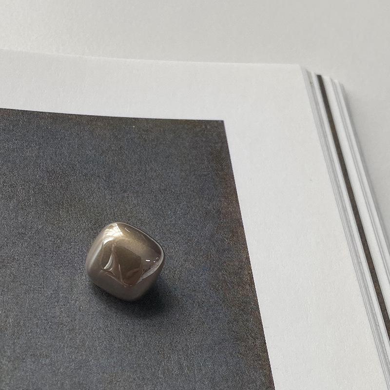 Yisen Women's Knit Cardigan with Square Pearl Cheongsam Collar and Decorative Buckle