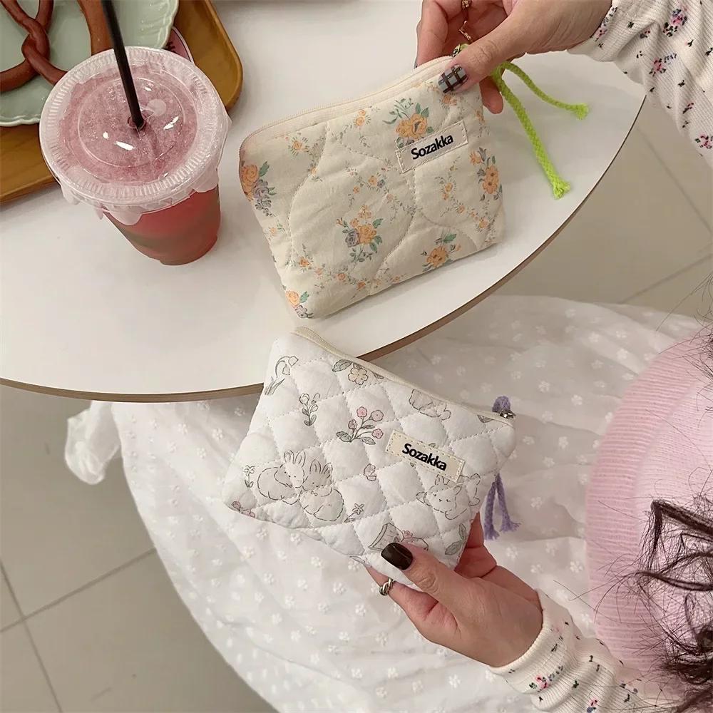 Mini Quilted Cotton Cosmetic Bag Portable Floral Cartoon Storage Pouch for Lipstick & Earphones