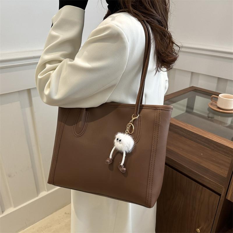 Stylish Black White Brown Khaki Pu Tote Bag For Autumn Winter Commuting With Versatile Design