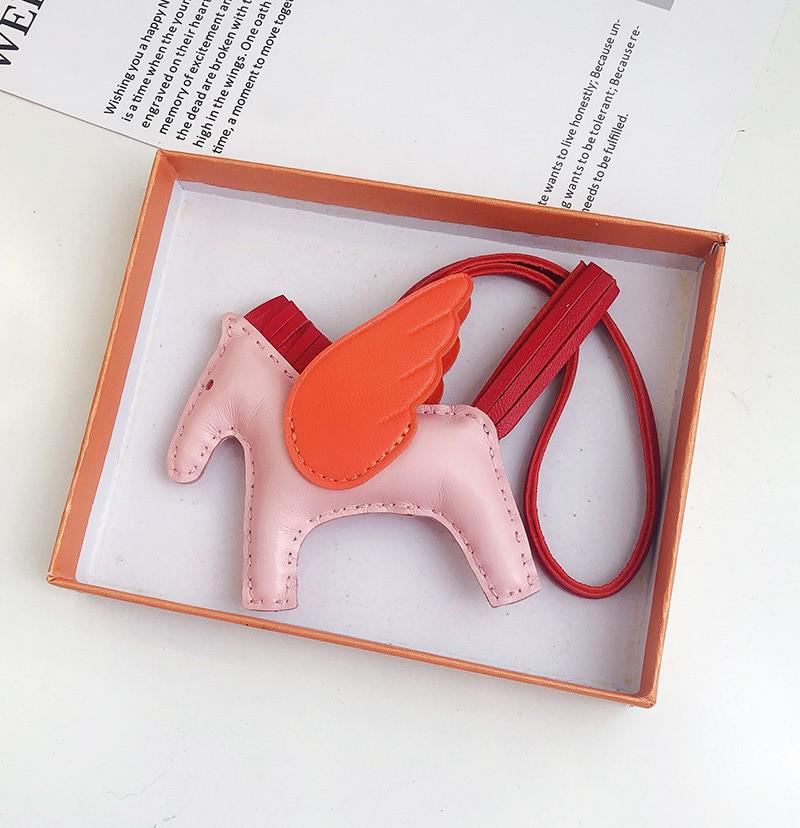 

Ангел Пегас Ручної Роботи Шкіряний Брелок - Мила Жіноча Прикраса для Сумки та Брелок для Ключів Автомобіля