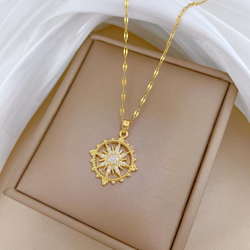 Titanium Steel Light Luxury Full Diamond Micro-Inlaid Zircon Sun Octagram Necklace Copper Electroplated Real Gold Pendant