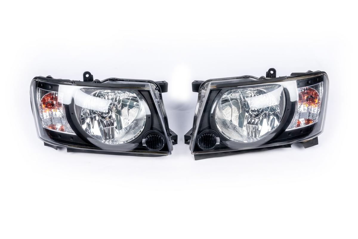 

Safari Black Front Lights (2004-2008, 2 pcs.) for Nissan Patrol Y61