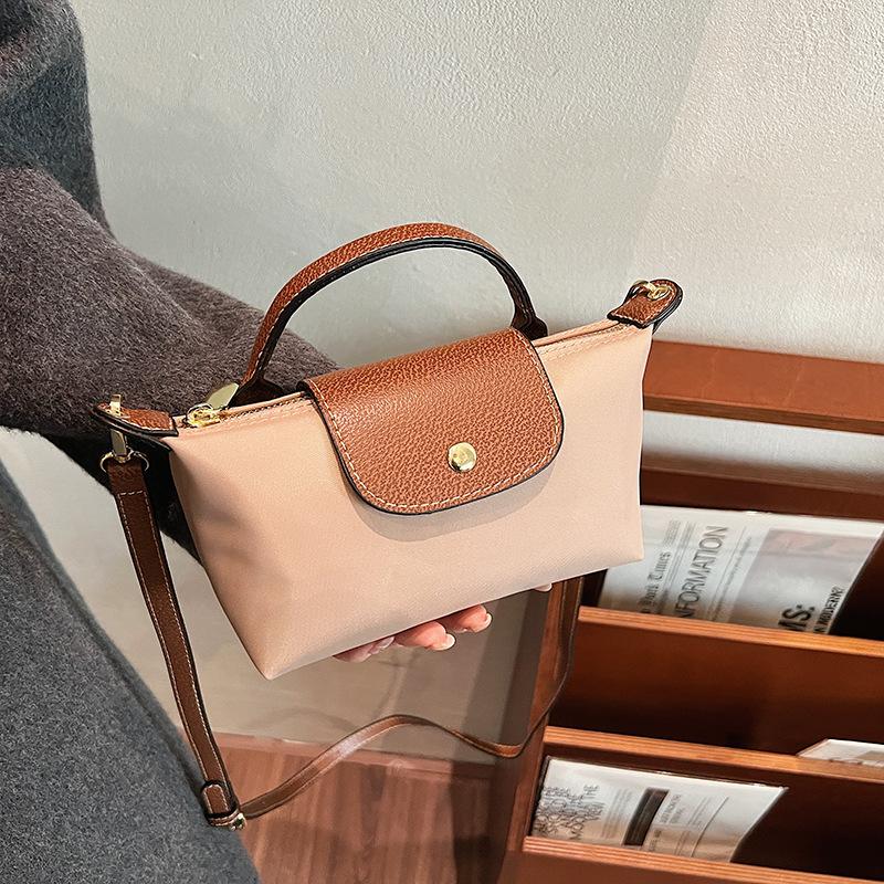 Retro Fashion Versatile 2025 Spring and Summer Women's Bags One Shoulder Crossbody Hand Carry High-end Nylon Dumpling Bags