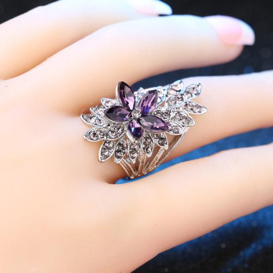 Dazzling Hollow Flower Cubic Zirconia Inlaid Finger Ring Women Jewelry Gift