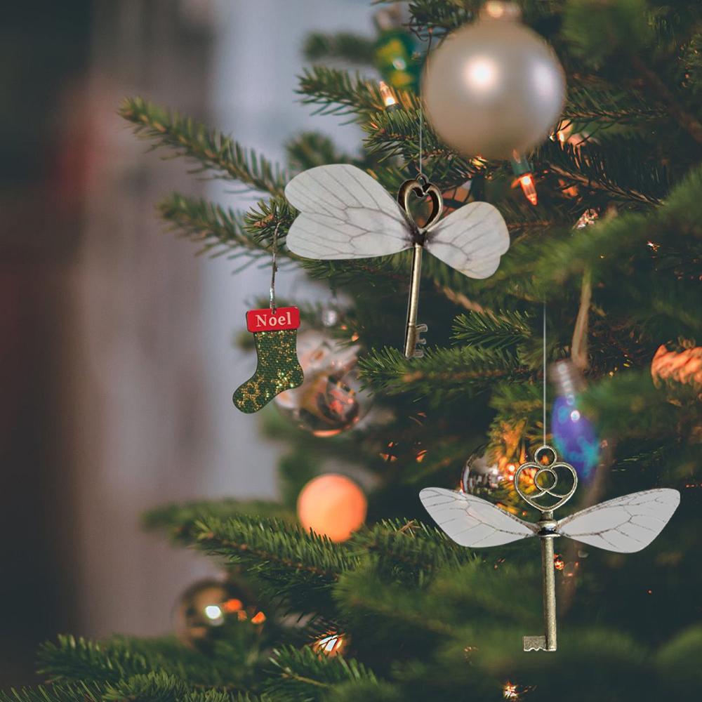 Vintage Skeleton Keys Flying Key Charms with Dragonfly Wings Realistic Effect DIY Jewelry Necklace Pendant Home Party Decoration