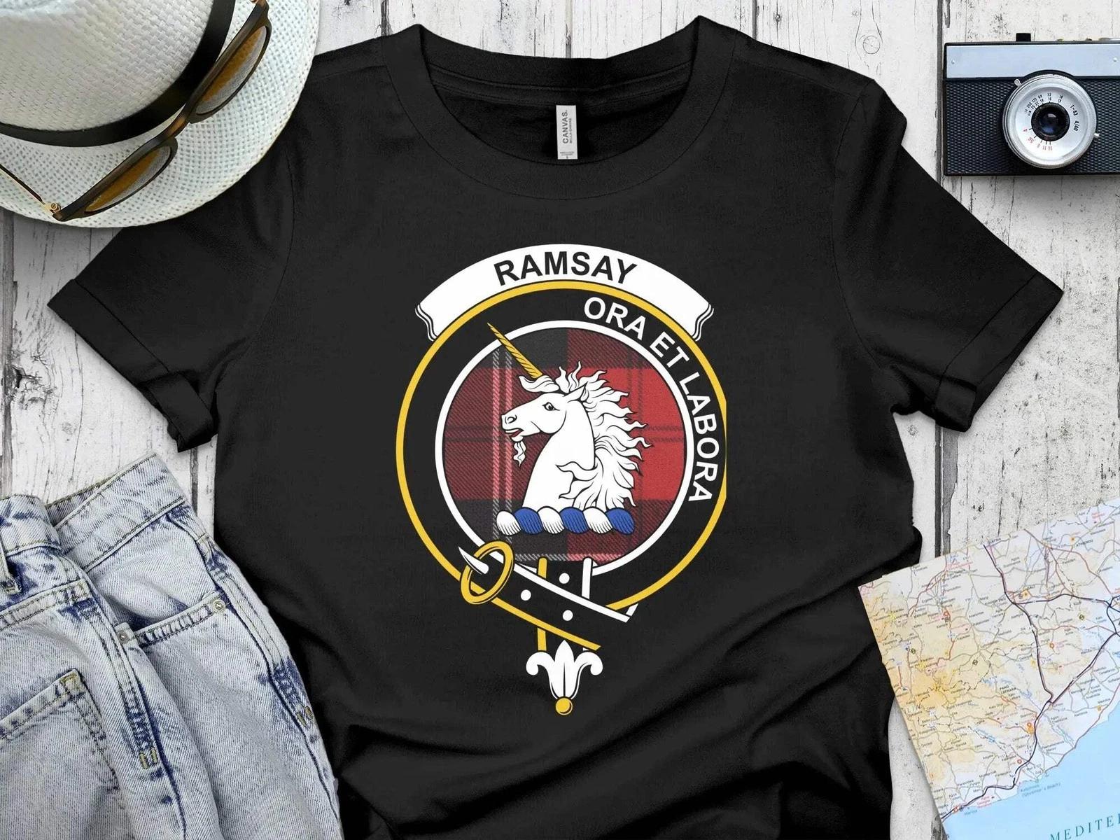 Clan Ramsay Crest Tartan T-Shirt & Sweatshirt S