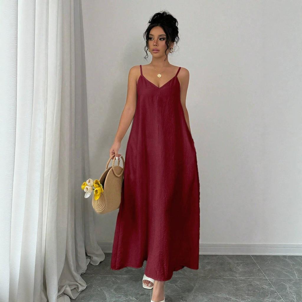 European and American Popular Elegant Black Solid Color Suspender Dress Sleeveless Vacation Style Long Dress
